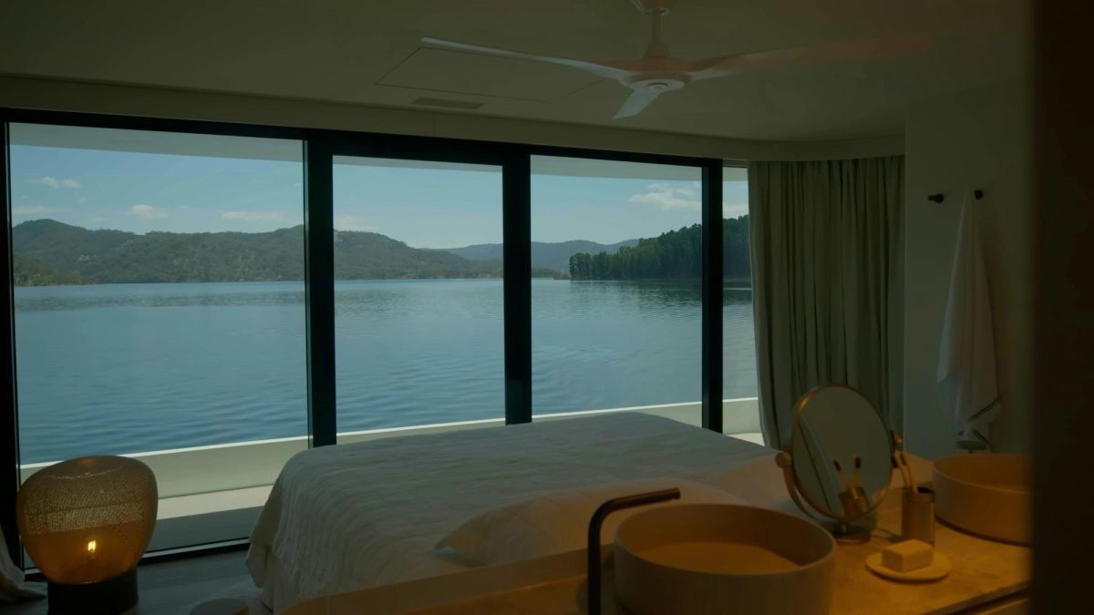 The master suite on Aurelia