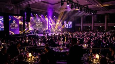 Top 10 Corporate Event Entertainment Ideas That Aren't a DJ and a Dance Floor