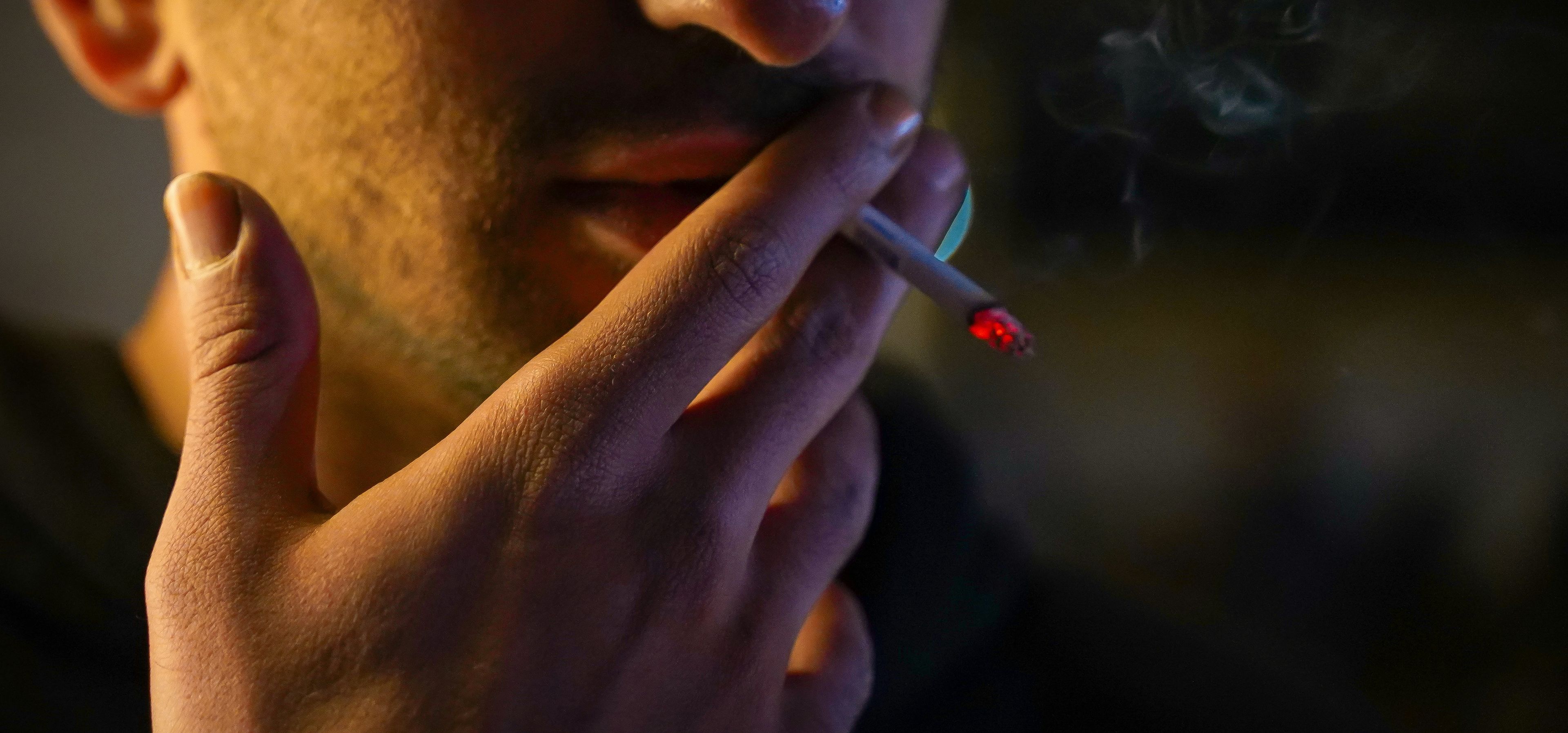 Røyking og snus – en av de største truslene mot tannkjøttet