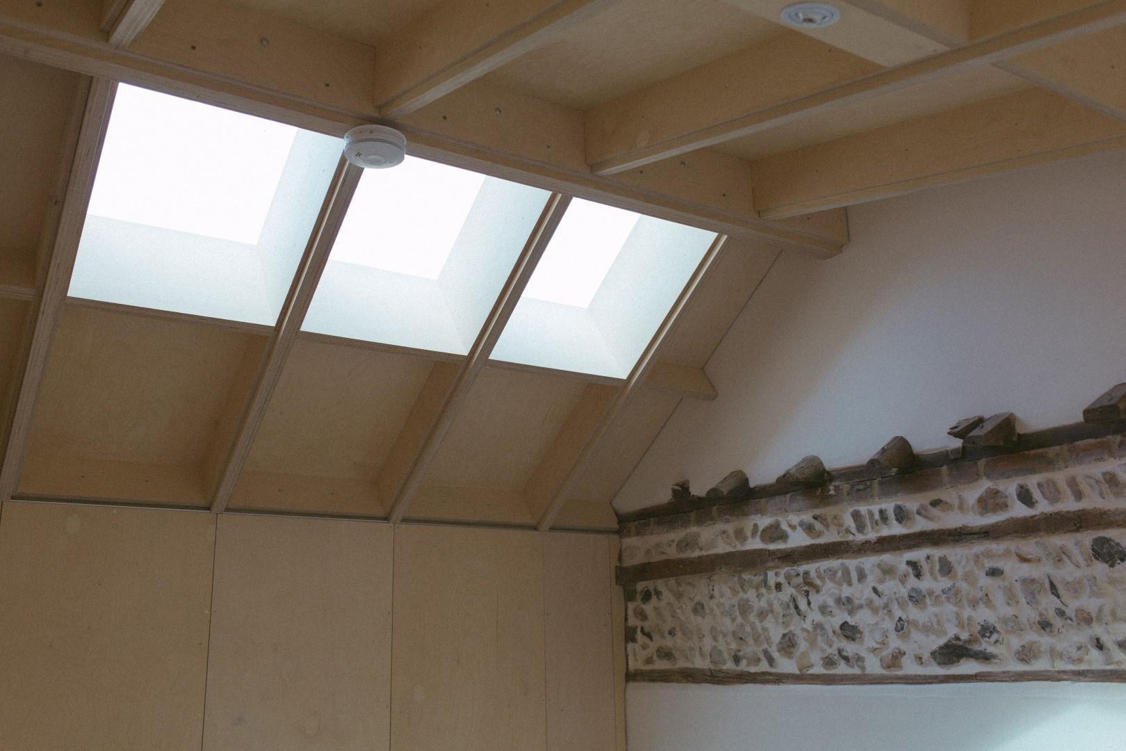 Harmony between traditional and contemporary natural materials
