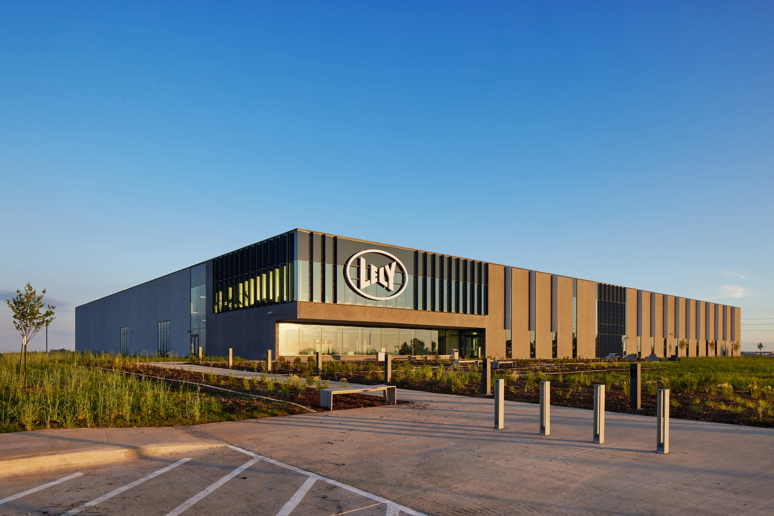 Lely North America - Pella USA