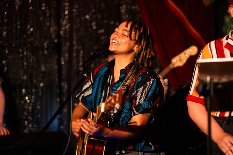 Folk and Flow