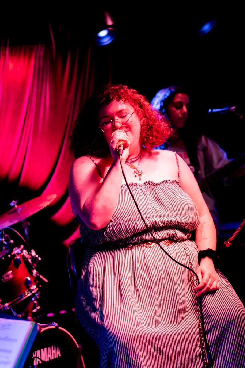Miss Emilia singing