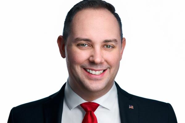 Governor Lee endorses conservate school board member Aron Maberry in a State House race in Montgomery County