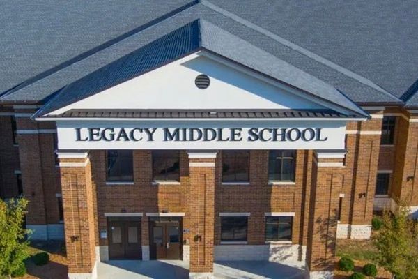 Williamson County Parents Sue School Board for Allegedly Allowing a Transgender Student to Participate in an All-Girls Sex Ed Class