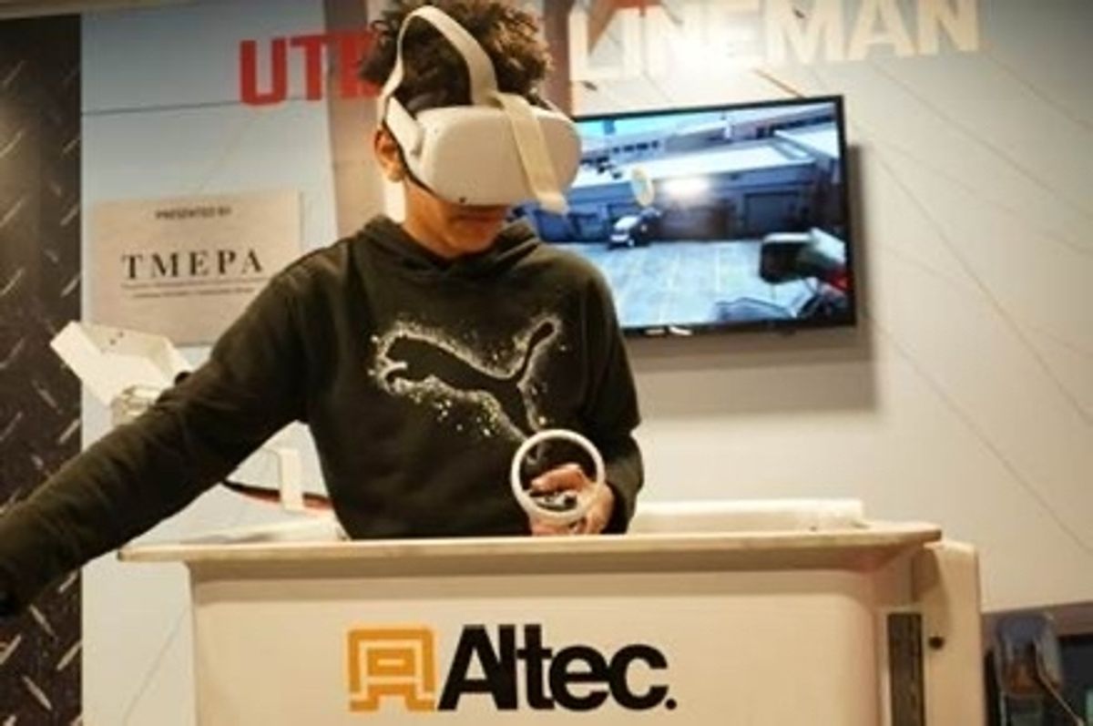 Mobile Workshops to Provide Students with Hands-On Trade Skills Experience