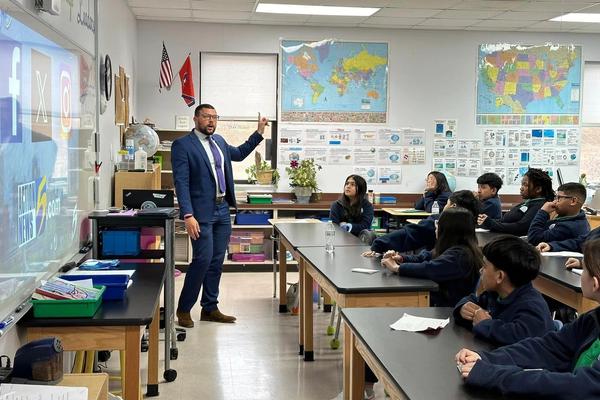Memphis-Shelby County School Board approves charter school council