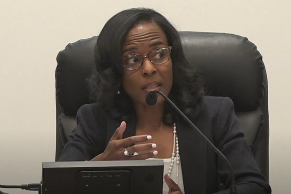 Memphis-Shelby County Board of Education disagrees with Superintendent Feagins about how she should be evaluated