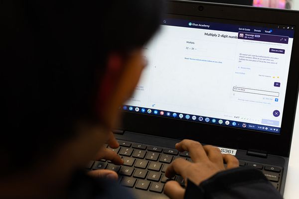 To Get Past AI Hype, Researchers Watch Students Use Actual Tools in Class