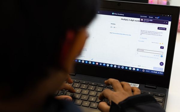 To Get Past AI Hype, Researchers Watch Students Use Actual Tools in Class