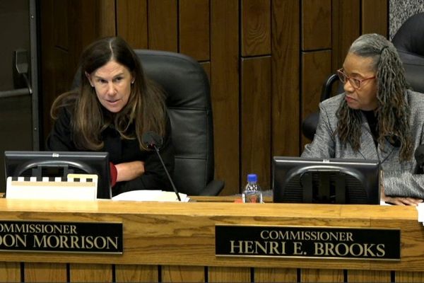 Shelby County Commissioners pass ‘no-confidence’ resolution against Memphis-Shelby County School Board amid efforts to fire Superintendent Feagins