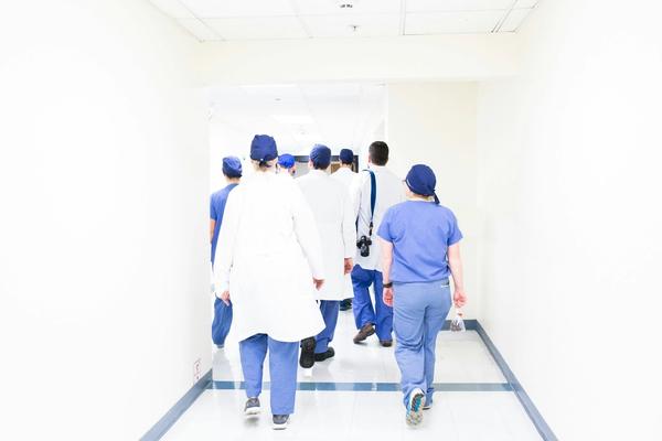 Tennessee Workers Left Behind: New Study Finds Only 12% of Non-Degree Credentials Significantly Boost Wages Amid Rising Housing Costs