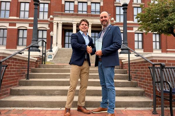 Representative Aron Maberry Recognized for Public School Education Contributions