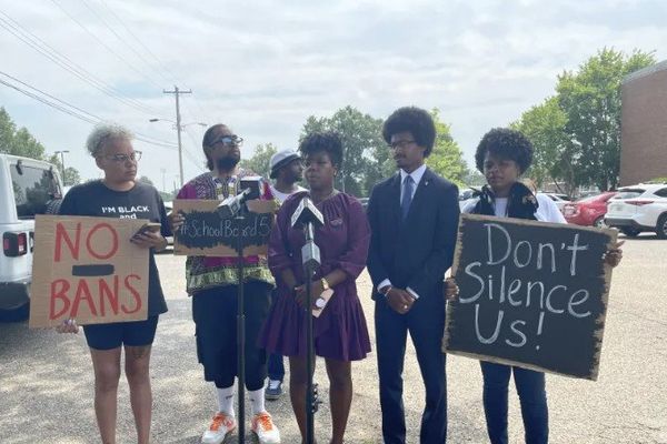 Activists banned from Memphis school property can’t return early, federal judge rules