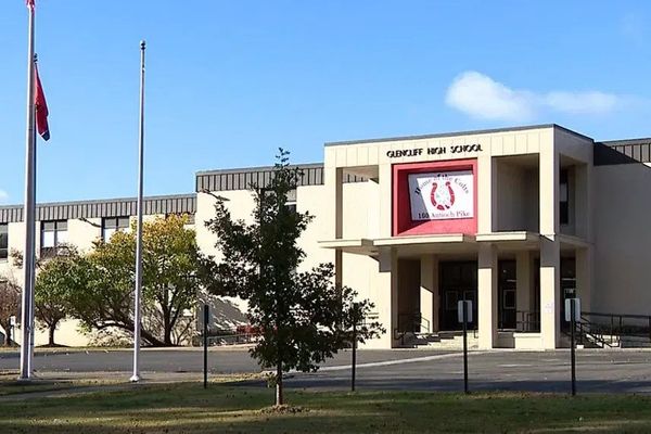Metro Nashville Public Schools breaks graduation rate record