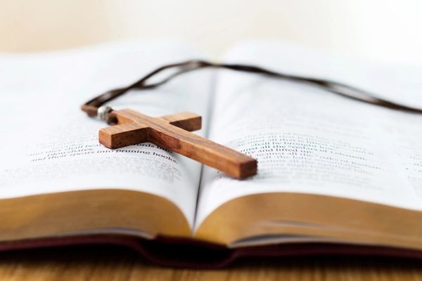 Knox County Schools approves religious course policy some members consider to a “slippery slope”