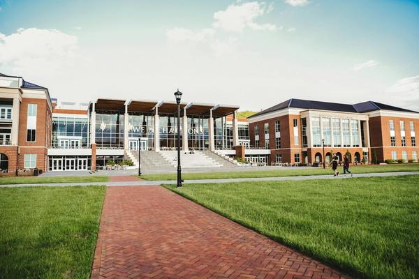 Tennessee Education Leaders Debate the Value of Charters, Vouchers and Accountability in School Choice