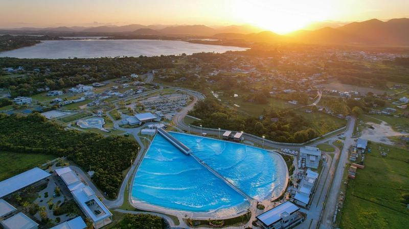 Surf Parks in Brazil: Every Wave Pool, and the One You Can Actually Book
