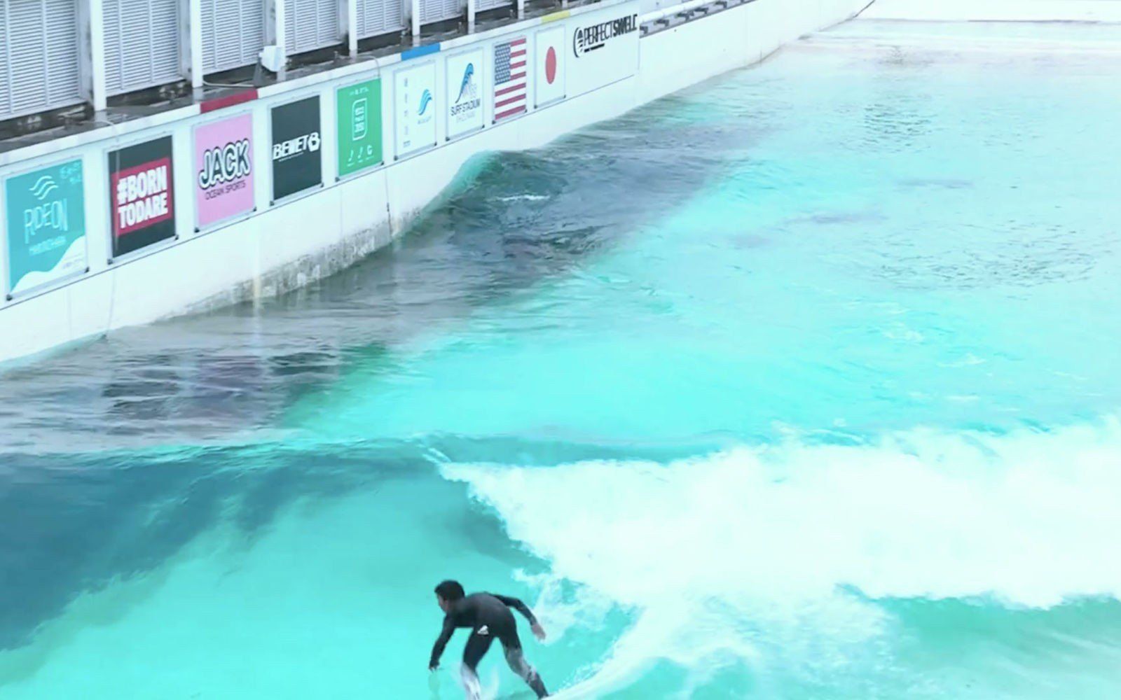 The PerfectSwell pool at Surf Stadium Japan.