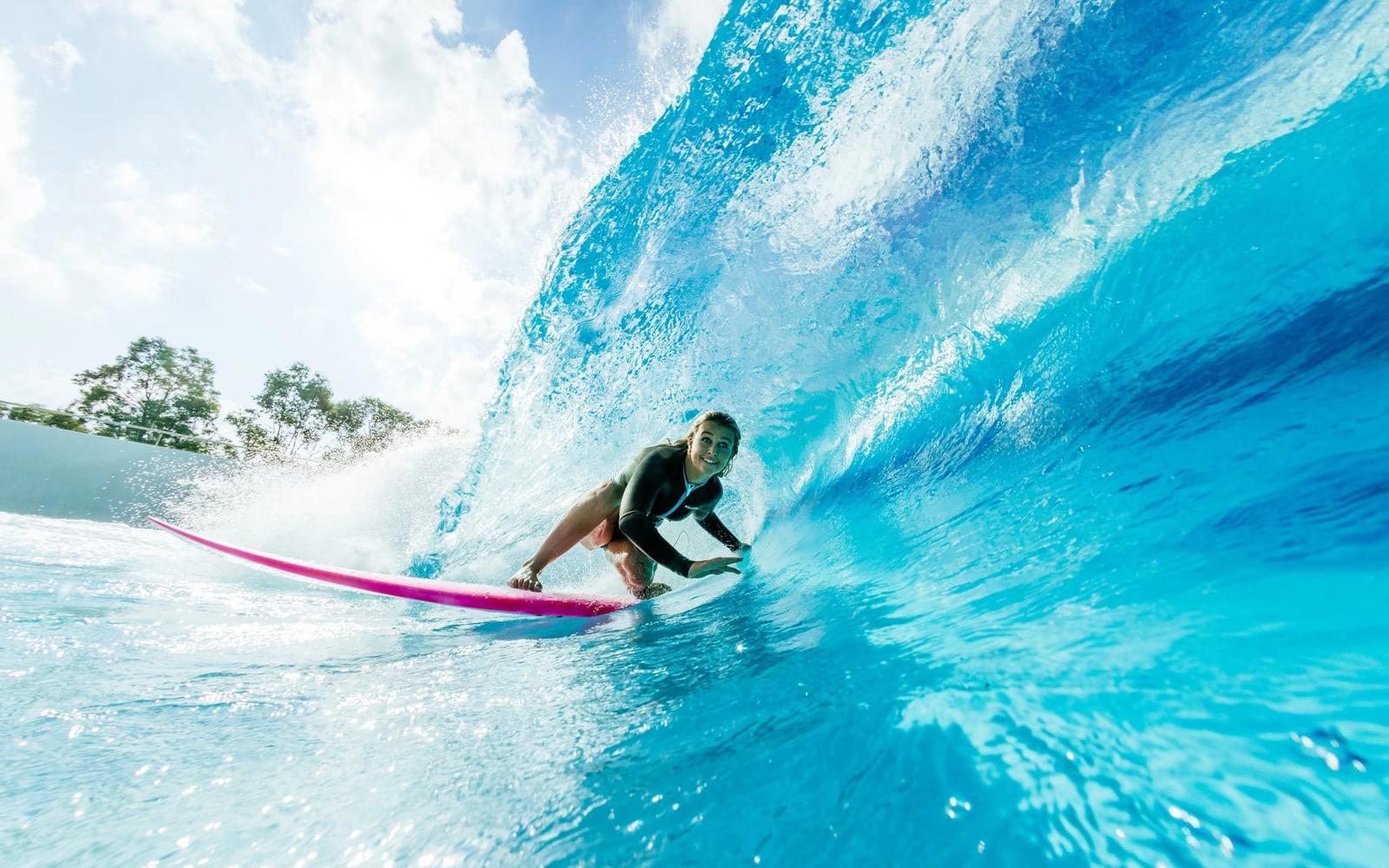 The Wavegarden Cove runs multiple settings from beginner rollers to overhead walls.
