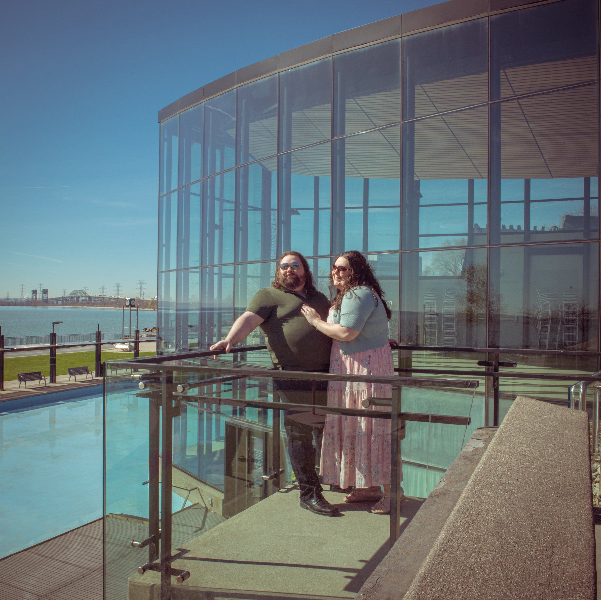 T04 · right — Christina & Eric