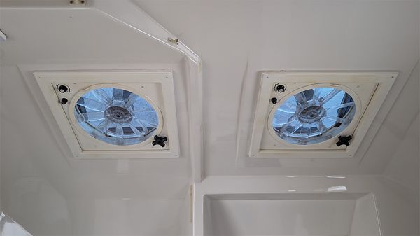 2015 Kimberley Karavan Eco-Suite photo 14