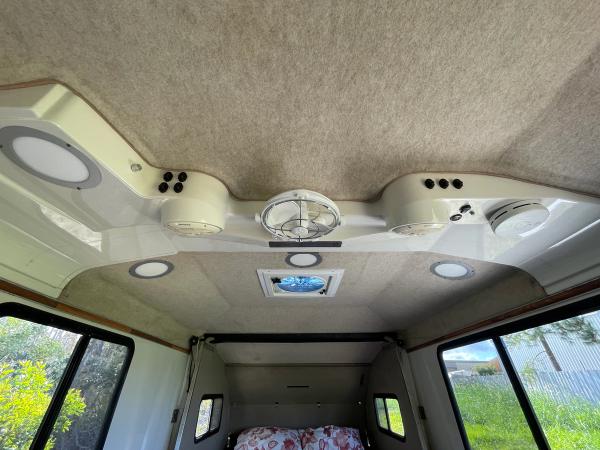 2015 Kimberley Karavan Eco-Suite photo 36