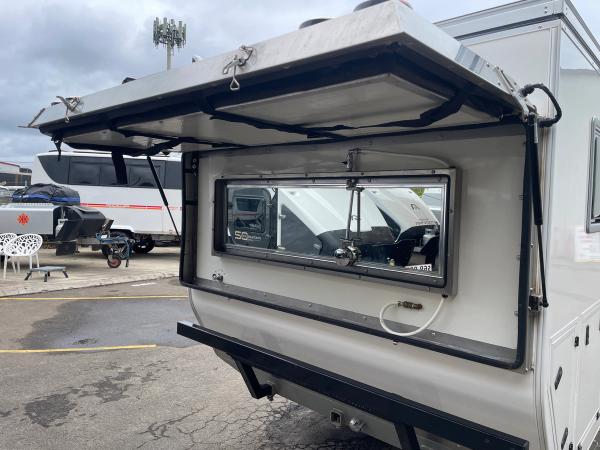 2018 Mountain Trail Campers CXV 3.7 photo 15