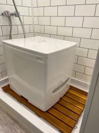 Cuddy Composting Toilet