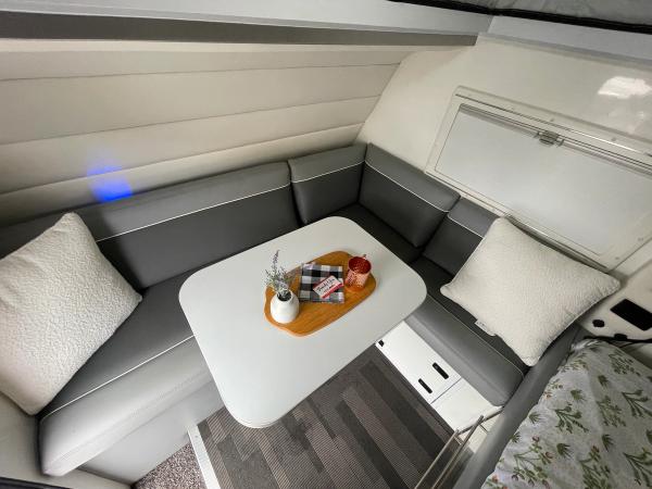 2018 Mountain Trail Campers CXV 3.7 photo 32