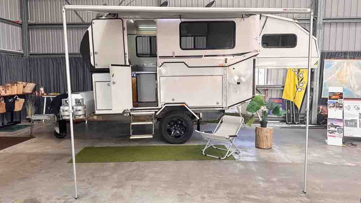 2012 Limited Edition Kimberley Karavan photo 1