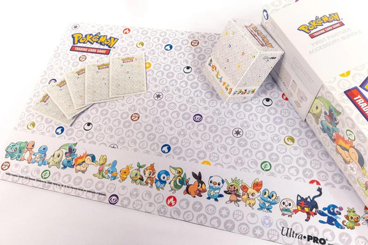 First Partner Accesory Bundle Pokémon