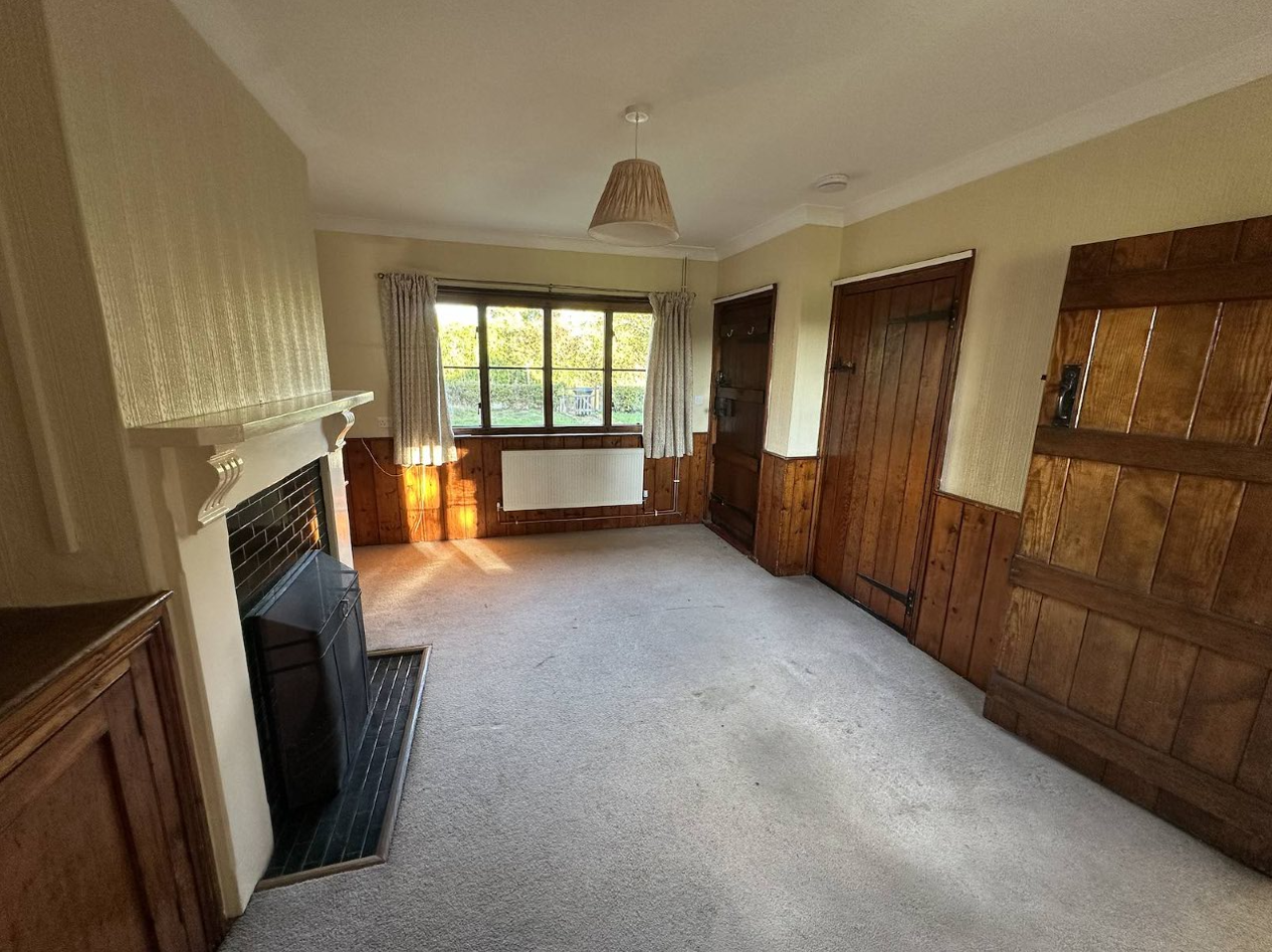 Wattisfield, Suffolk - 3 Bed Terraced House To Let