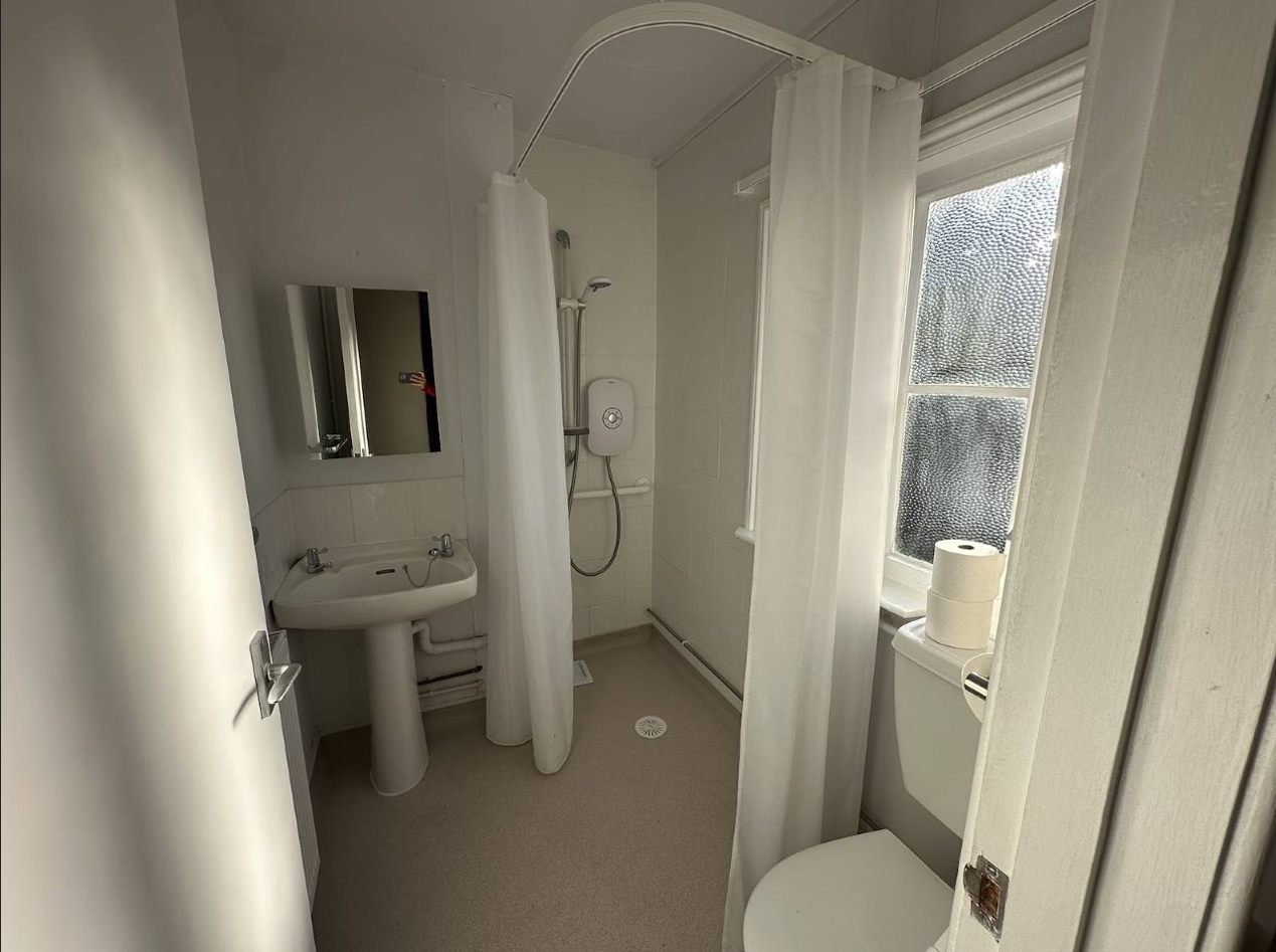 Wattisfield, Suffolk - 3 Bed Terraced House To Let