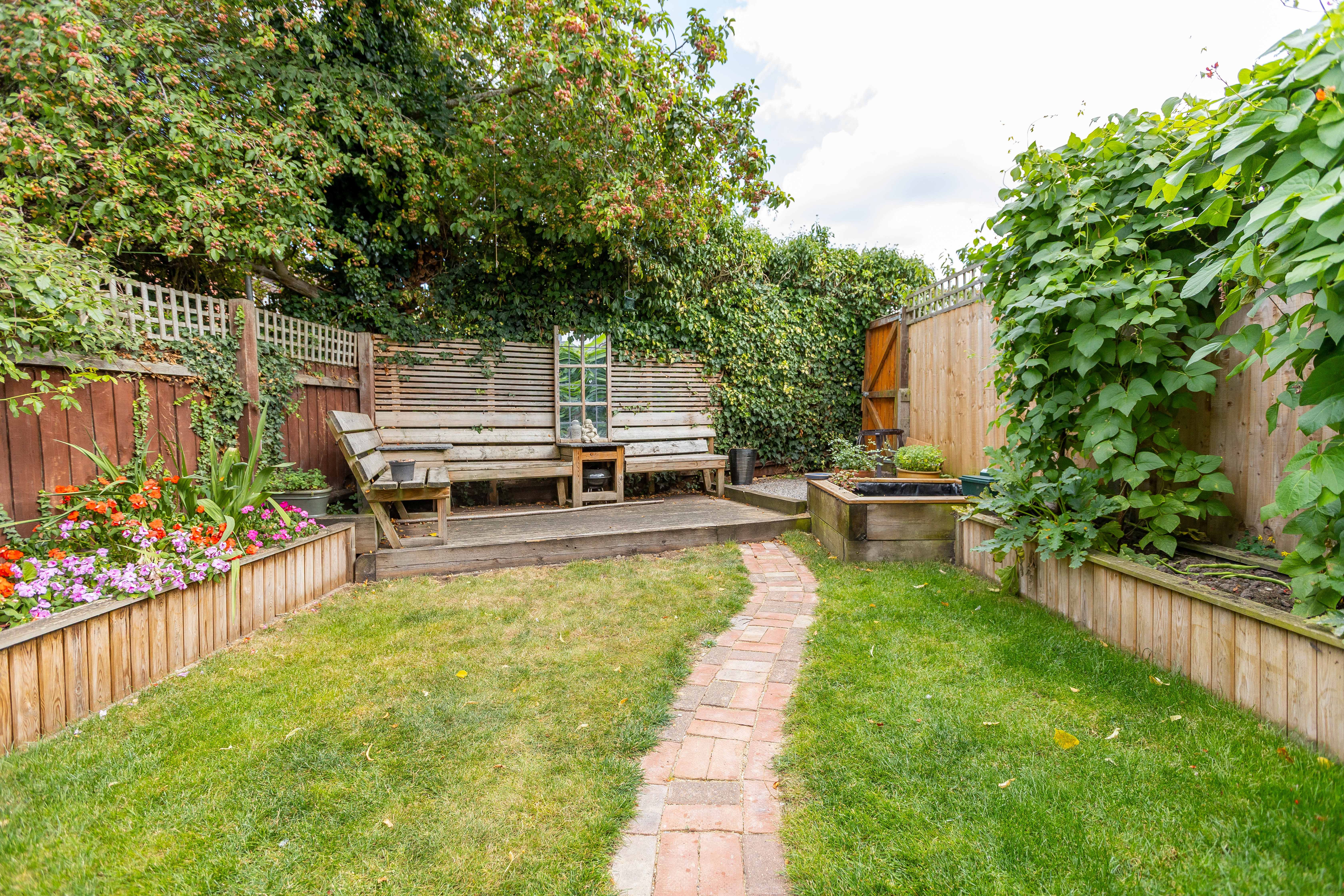 Patch Cottage, Lower Somersham - £248,000 UNDER OFFER