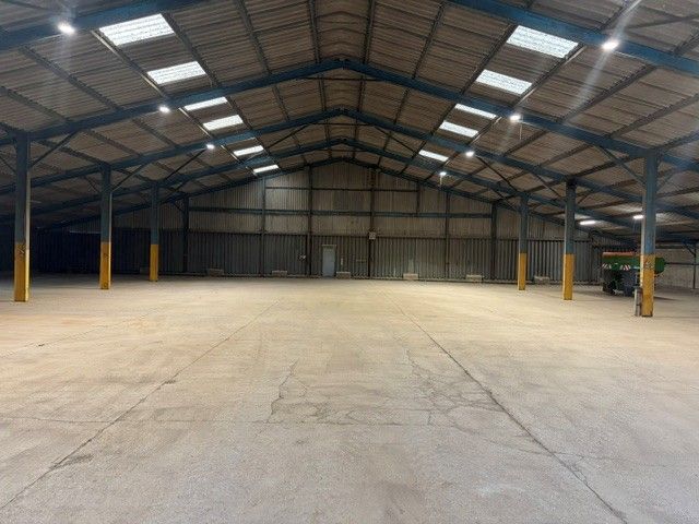 Warehouse 1404m2 - Sykemouth Farm, Lincs
