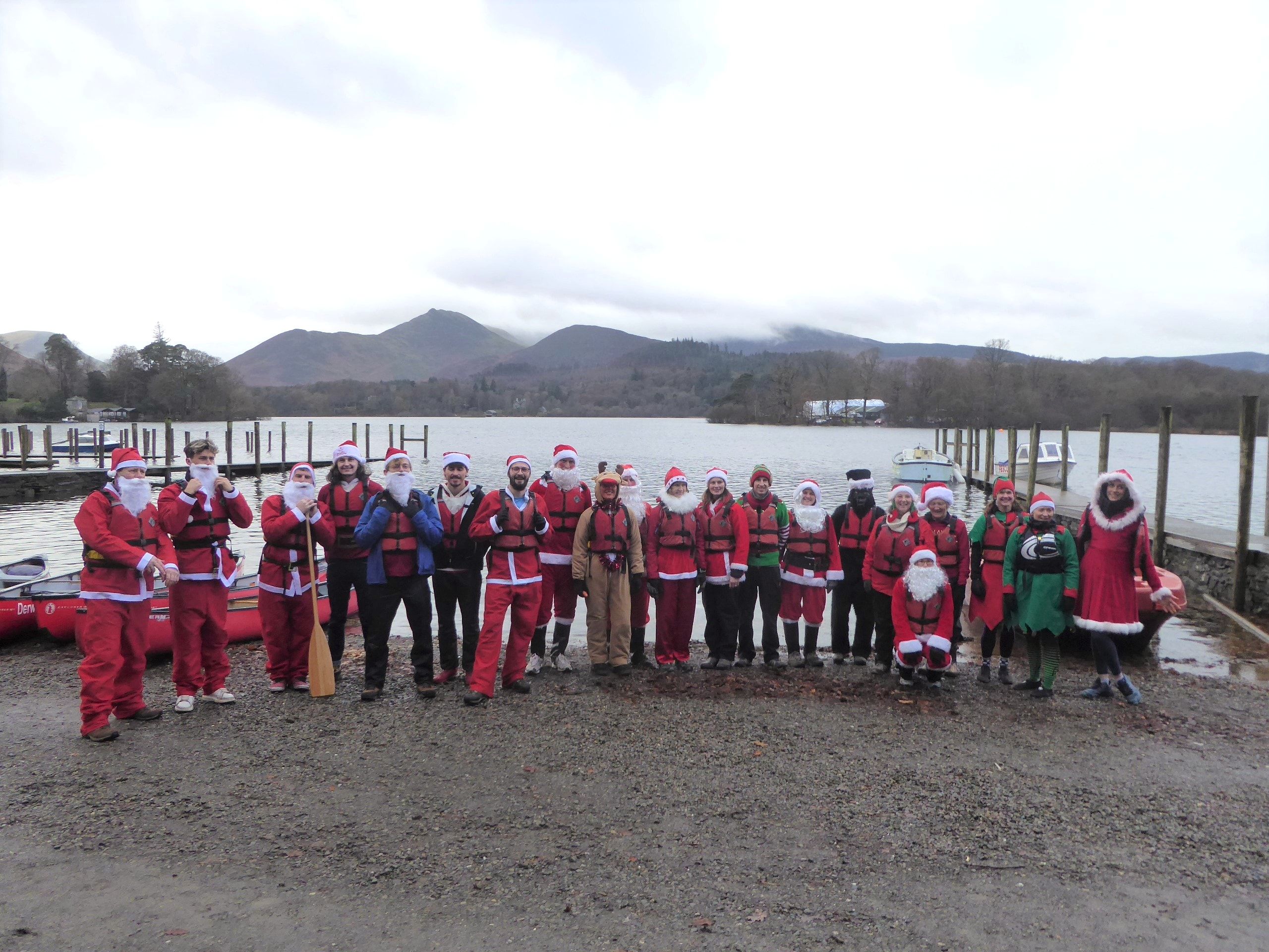 Santa Splash participants before the race