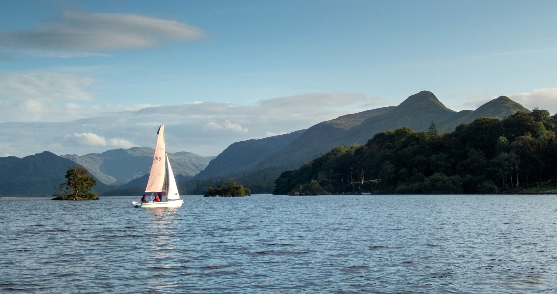 Sunset sailing on Derwent Water