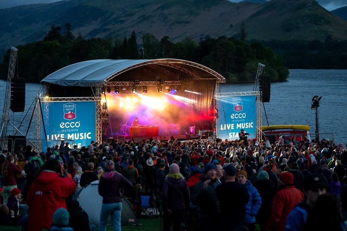 Huey Morgan entertains the crowds at KMF