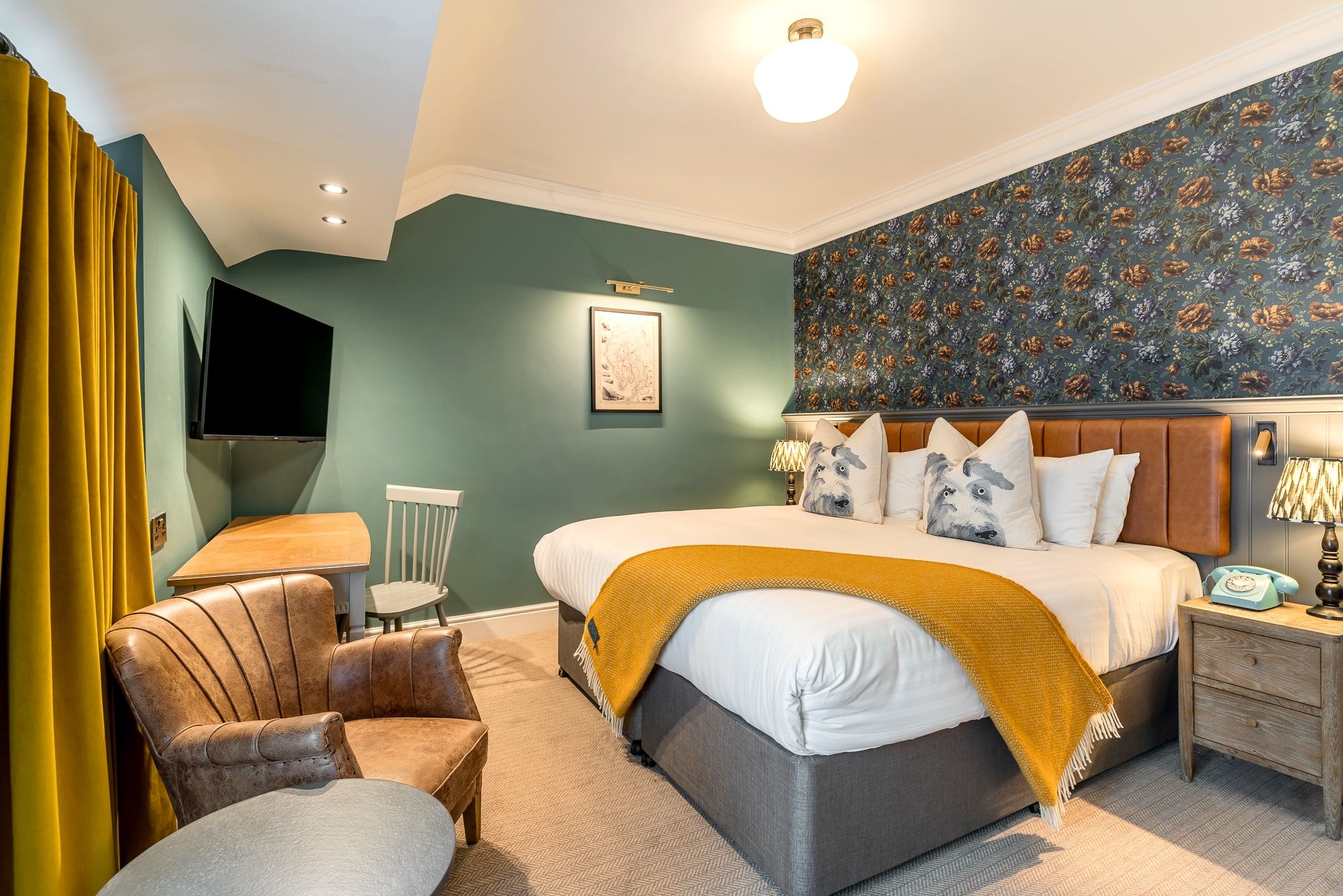 Kings Arms bedroom