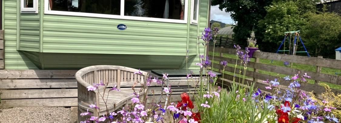 lakes farm caravan