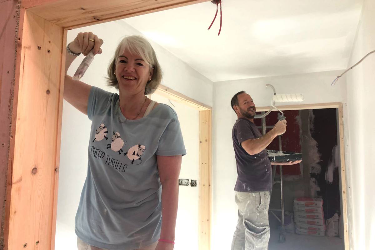 Volunteers Barry and Alison Leighton