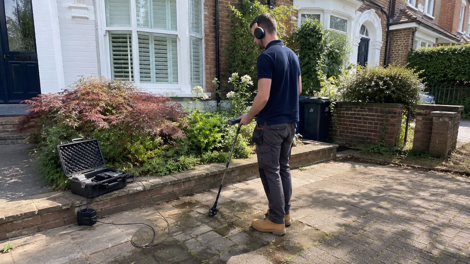 Clear Flow mains water leak detection in Westminster, London