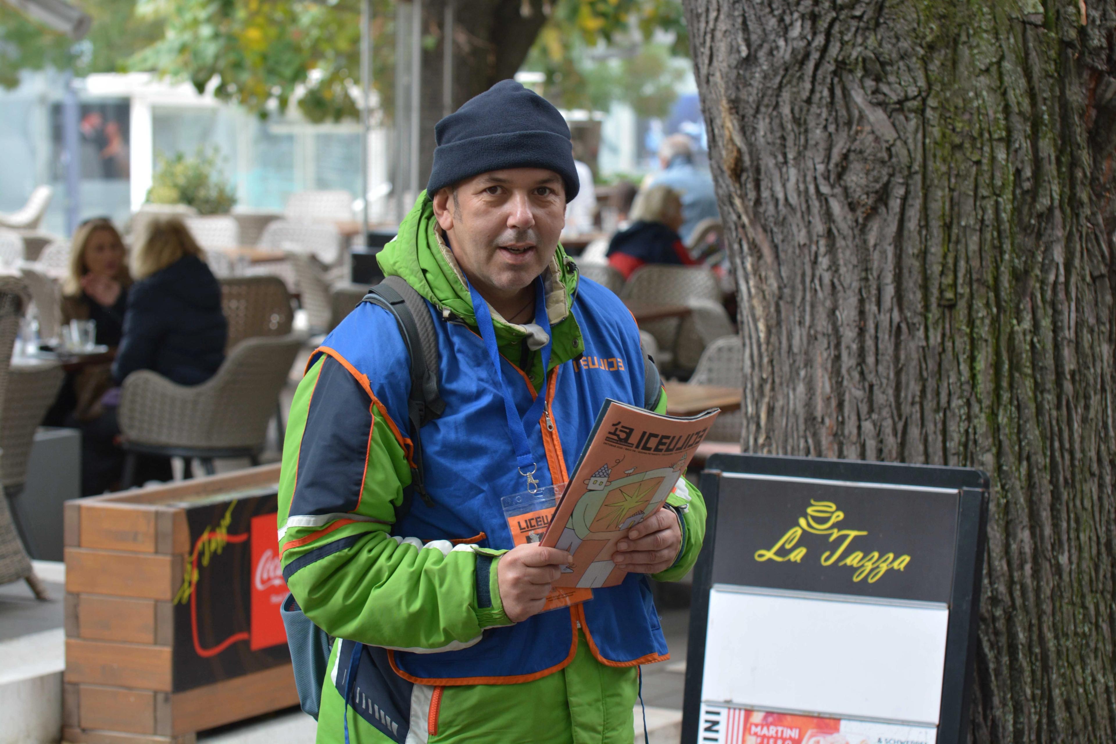 Nikola Repec selling Liceulice