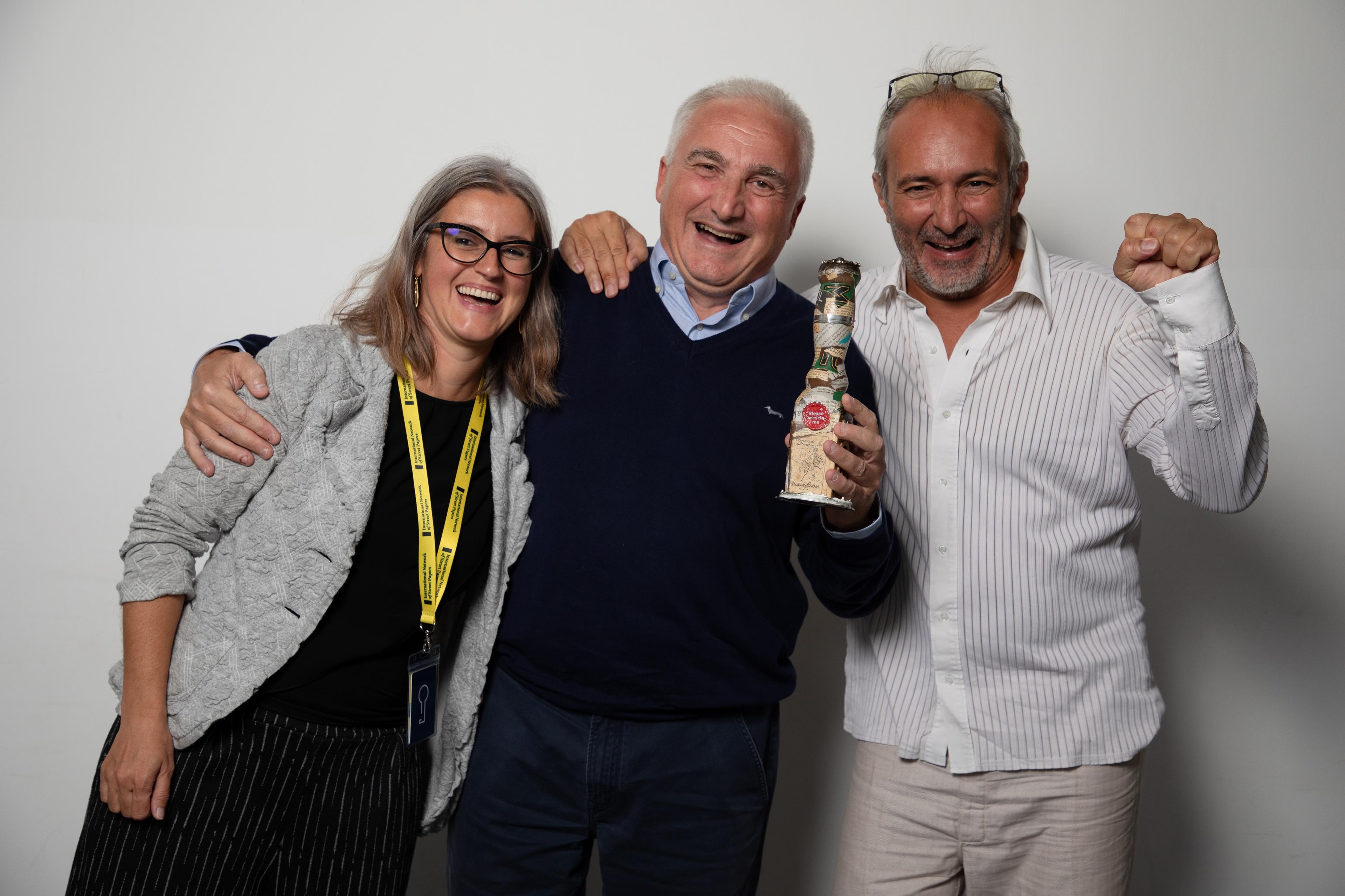 Scarp de’ tenis’ Marta Zanella, Stefano Lampertico and Roberto Guaglianone collect the Best Cover award. Photograph by Jason Lock Photography