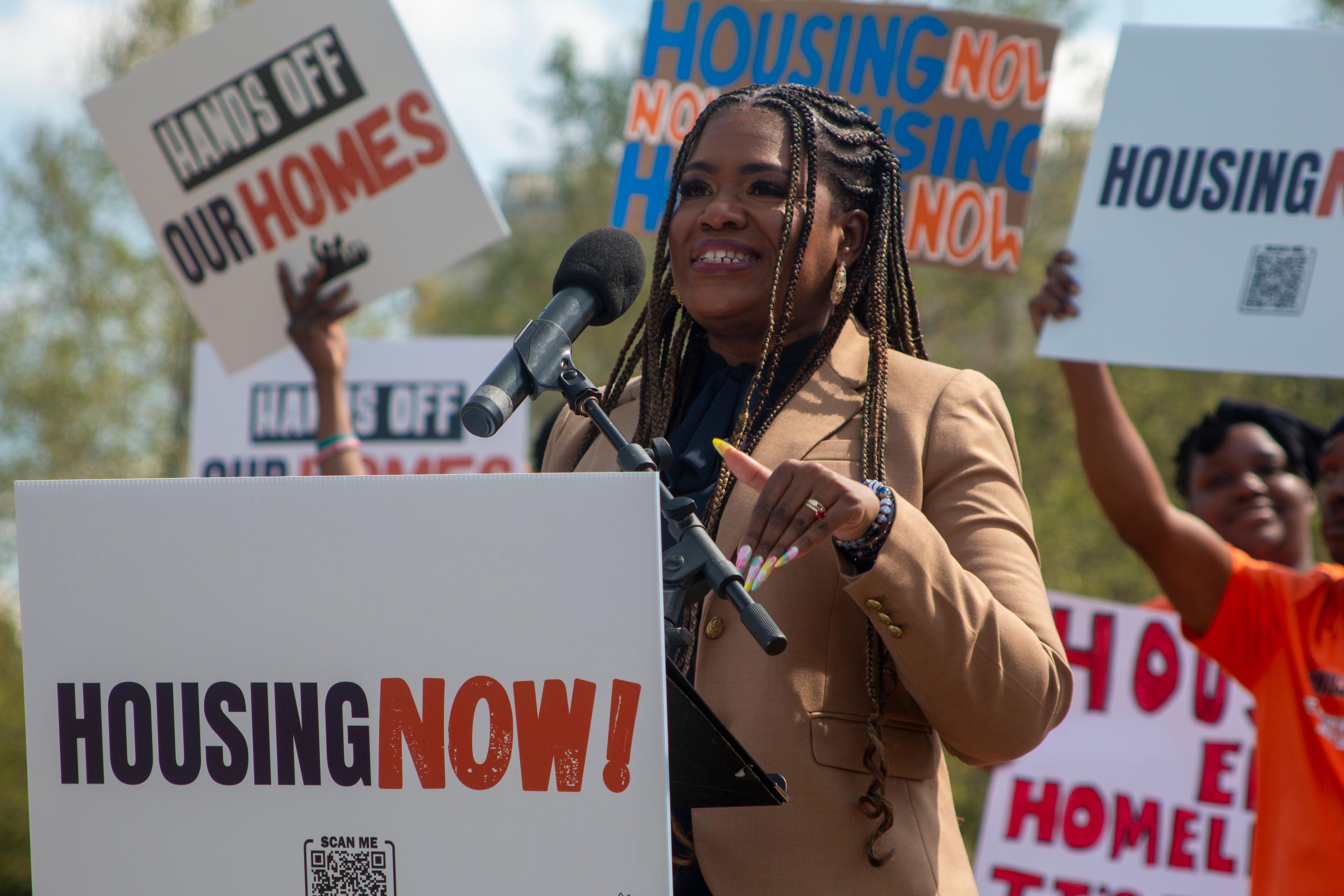 Former Missouri Democratic representative Cori Bush addresses the rally