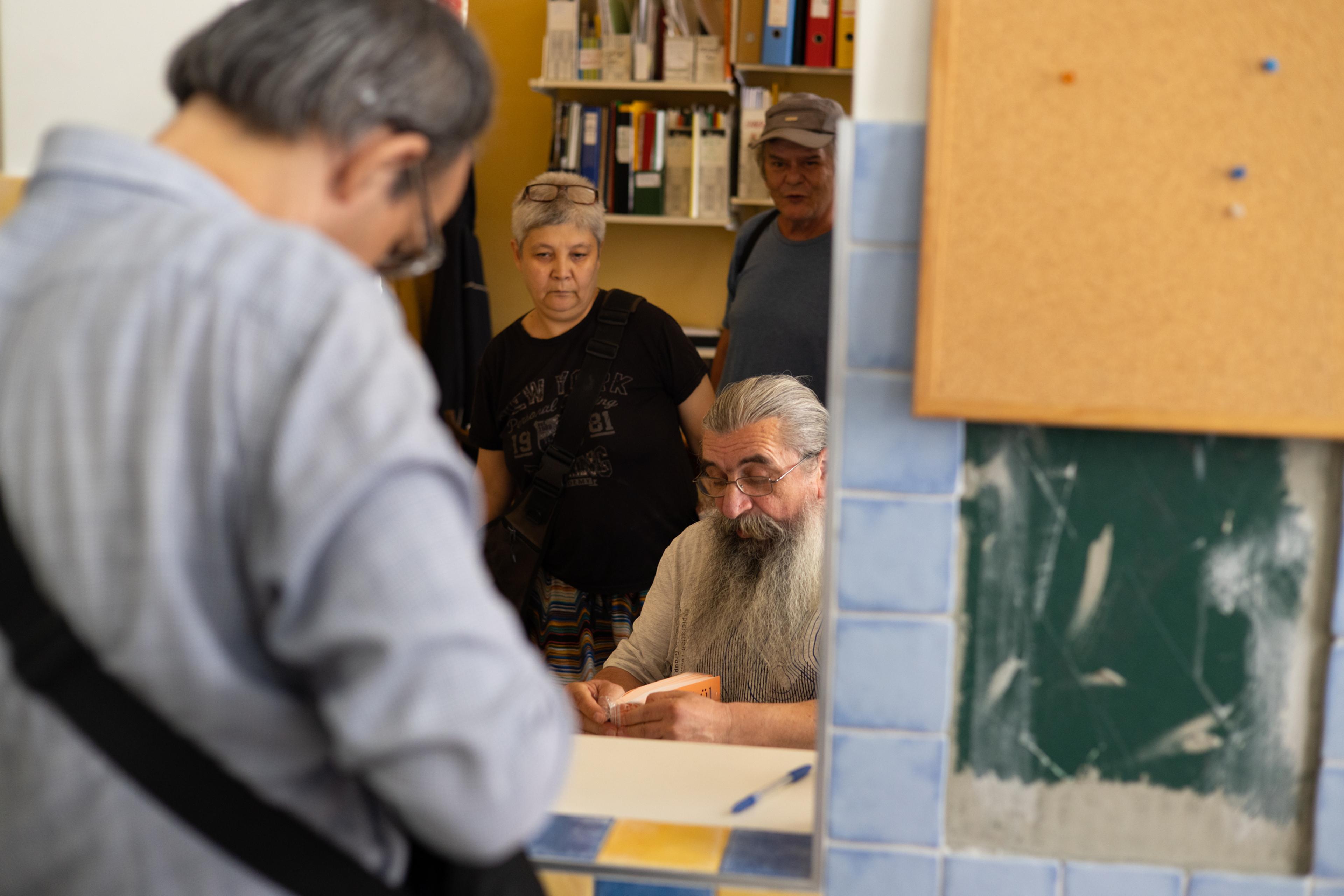 At the Fedél Nélkül office, the team are now leaving the office at 2pm each day to save on electricity and heating costs as the organisation prepares for winter