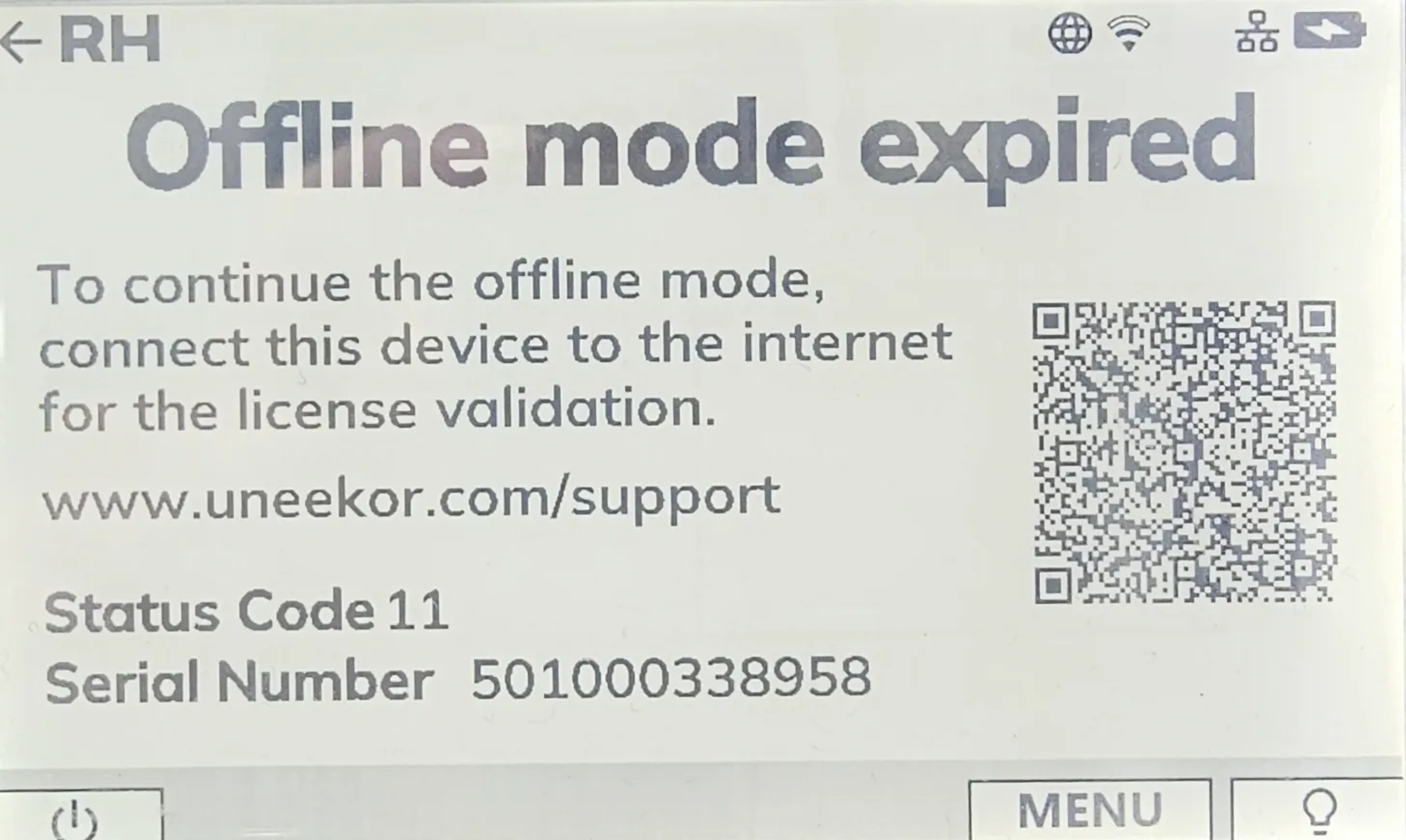 A device screen showing "Offline mode expired" and instructions to connect to the internet for license validation, along with a QR code, support URL uneekor.com/support, Status Code 11, and Serial Number 501000338958.