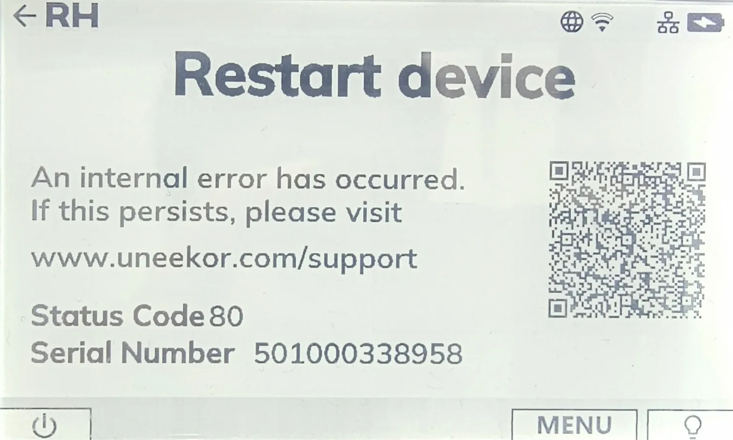 Digital display showing error message: "Restart device", "An internal error has occurred. If this persists, please visit www.uneekor.com/support", Status Code 80, Serial Number 501000338958, and a QR code.