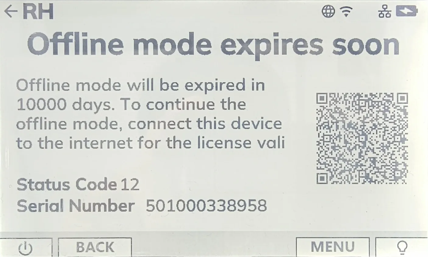 A device screen shows "Offline mode expires soon," with details about it expiring in 10000 days, a prompt to connect to the internet for license validation, a QR code, Status Code 12, and Serial Number 501000338958.